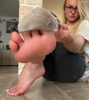 Emmysfeetandsocks OnlyFans Leaked Free Thumbnail Picture - #vK49hvPS7y