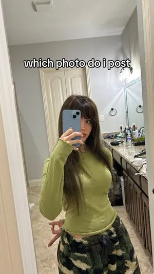 Emmyuh OnlyFans Leaked Free Thumbnail Picture - #zoGLobeaJi