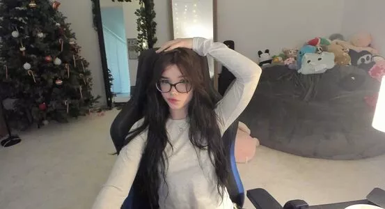 Emmyuh OnlyFans Leaked Free Thumbnail Picture - #2galS4MFsg
