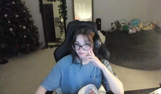 Emmyuh OnlyFans Leaked Free Thumbnail Picture - #7nqyGusHHQ