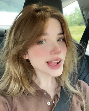 Emmyuh OnlyFans Leaked Free Thumbnail Picture - #EyLpxUiWpp
