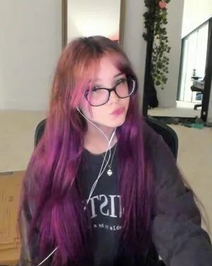 Emmyuh OnlyFans Leaked Free Thumbnail Picture - #jJ7euOykAW