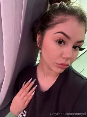 Emmyxi OnlyFans Leaked Free Thumbnail Picture - #LExv1bVHdS