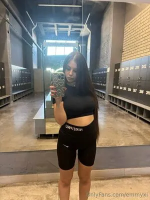Emmyxi OnlyFans Leaked Free Thumbnail Picture - #l04F0ZDd7Q