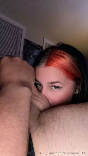 Emobabe1331 OnlyFans Leaked Free Thumbnail Picture - #32gkz7DdlG