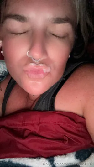 Emobabe1331 OnlyFans Leaked Free Thumbnail Picture - #8ICJMygI3q
