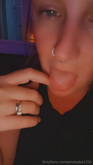 Emobabe1331 OnlyFans Leaked Free Thumbnail Picture - #XXJMNmycJ4