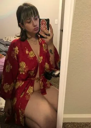 Emocranberries OnlyFans Leaked Free Thumbnail Picture - #4DVpNKDiR9