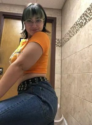 Emocranberries OnlyFans Leaked Free Thumbnail Picture - #Qz7SJvgkph