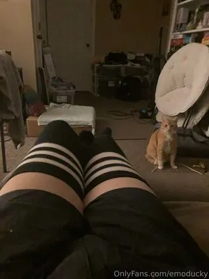 Emoducky OnlyFans Leaked Free Thumbnail Picture - #CgFiCBuYKS