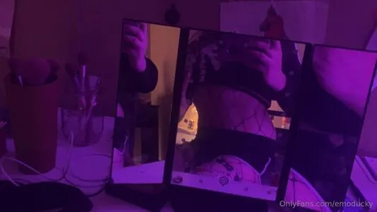 Emoducky OnlyFans Leaked Free Thumbnail Picture - #GRizxkAhIY