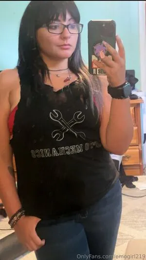 Emogirl219 OnlyFans Leaked Free Thumbnail Picture - #lGuwJx1QLo