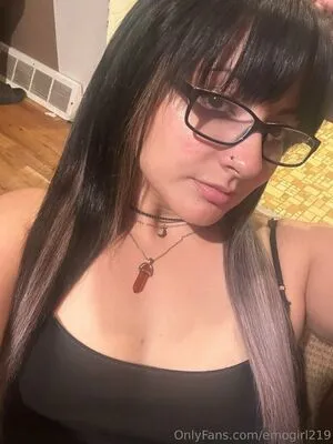 Emogirl219 OnlyFans Leaked Free Thumbnail Picture - #uO05Clr8c8