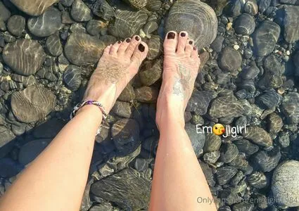 Emojigirl1984 OnlyFans Leaked Free Thumbnail Picture - #ucD3l5ibCS