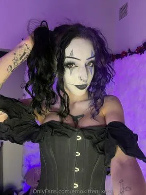 Emokitten_xoxo OnlyFans Leaked Free Thumbnail Picture - #FgYdOmUSJc