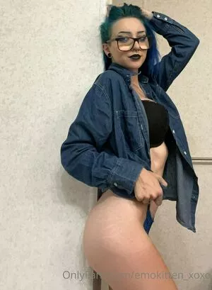 Emokitten_xoxo OnlyFans Leaked Free Thumbnail Picture - #NXloY5E55h