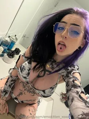 Emokitten_xoxo OnlyFans Leaked Free Thumbnail Picture - #QbQpLcJKFo