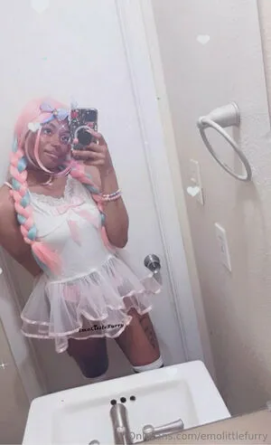 Emolittlefurry OnlyFans Leaked Free Thumbnail Picture - #5swS1hoAGz