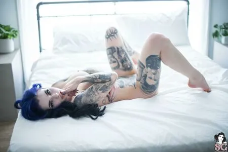 Emonyx OnlyFans Leaked Free Thumbnail Picture - #FjAplYLUNR