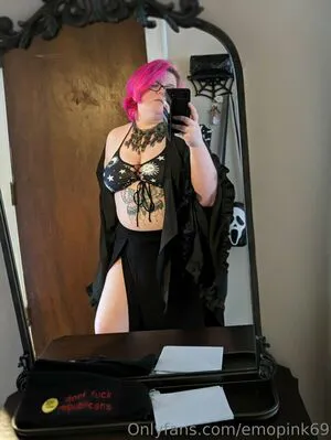 Emopink69 OnlyFans Leaked Free Thumbnail Picture - #34natA2j6f