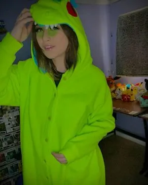 Emoreptar OnlyFans Leaked Free Thumbnail Picture - #C6TErlU4iB