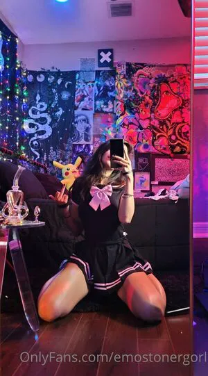 Emostonergorl OnlyFans Leaked Free Thumbnail Picture - #2gTXSsNaF2