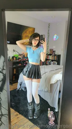 Emostonergorl OnlyFans Leaked Free Thumbnail Picture - #5bXXQ8fJYs