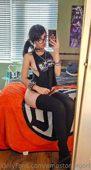 Emostonergorl OnlyFans Leaked Free Thumbnail Picture - #5nXQMNKRzw