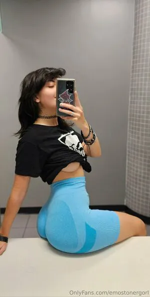 Emostonergorl OnlyFans Leaked Free Thumbnail Picture - #RrNdRyzG2B