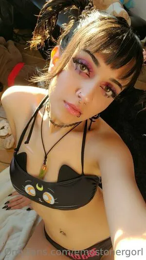 Emostonergorl OnlyFans Leaked Free Thumbnail Picture - #STShSJlwcK