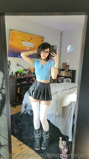 Emostonergorl OnlyFans Leaked Free Thumbnail Picture - #ThRqDioq5M