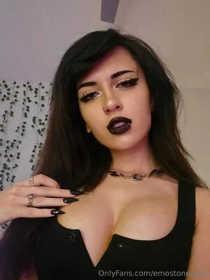 Emostonergorl OnlyFans Leaked Free Thumbnail Picture - #h2c6nV9OyY