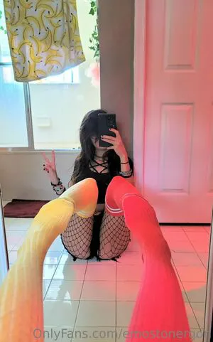 Emostonergorl OnlyFans Leaked Free Thumbnail Picture - #kYghpXz63P