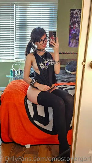Emostonergorl OnlyFans Leaked Free Thumbnail Picture - #kzHSk5xWho