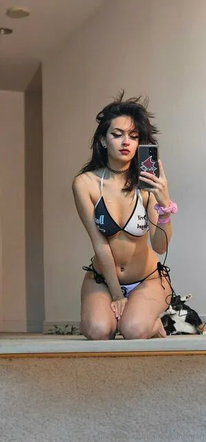 Emostonergorl OnlyFans Leaked Free Thumbnail Picture - #n8nE0dY0IV