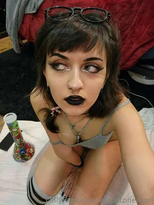 Emostonergorl OnlyFans Leaked Free Thumbnail Picture - #um5s5k7A2l