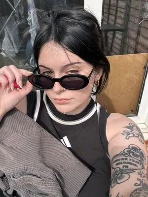 Emowag420 OnlyFans Leaked Free Thumbnail Picture - #fktv8lyevK