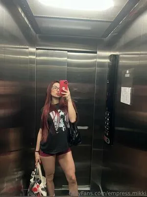 Empress Mikki OnlyFans Leaked Free Thumbnail Picture - #xK3vCT4k40