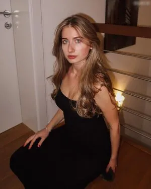 Empresslaurasophie OnlyFans Leaked Free Thumbnail Picture - #G1y8ScB3Sl