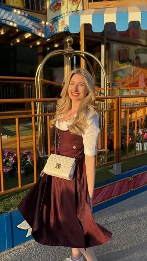 Empresslaurasophie OnlyFans Leaked Free Thumbnail Picture - #PYxbuezNH0
