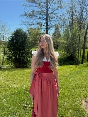 Empresslaurasophie OnlyFans Leaked Free Thumbnail Picture - #SKpJSJAKOr