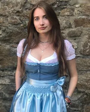 Empresslaurasophie OnlyFans Leaked Free Thumbnail Picture - #cVID8gUeVO