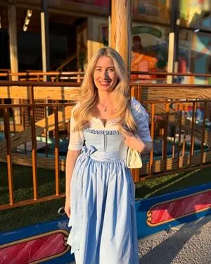 Empresslaurasophie OnlyFans Leaked Free Thumbnail Picture - #nn5dBk6b68