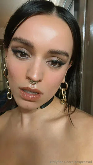 Empressol OnlyFans Leaked Free Thumbnail Picture - #x8P8dA2J97