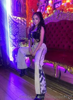 Emsexylips OnlyFans Leaked Free Thumbnail Picture - #7GAKOKkH5B