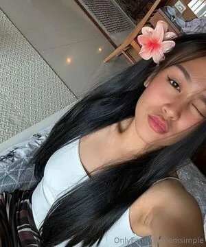 Emsimple OnlyFans Leaked Free Thumbnail Picture - #kIzAJUKkpQ