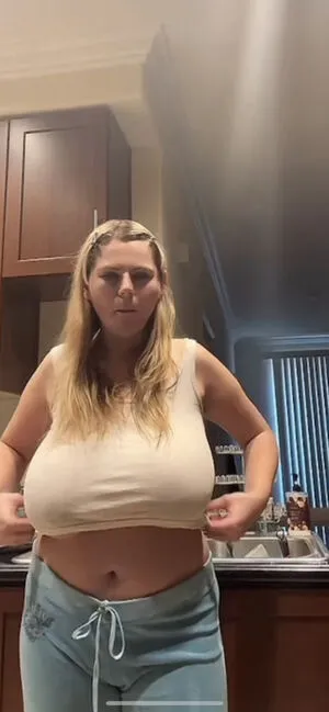 Emspensiveemily OnlyFans Leaked Free Thumbnail Picture - #gwlV5cLJgd