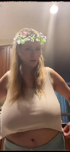 Emspensiveemily OnlyFans Leaked Free Thumbnail Picture - #odyV0qVSoH