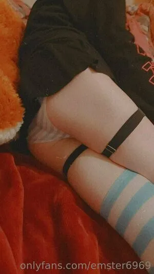 Emster6969 OnlyFans Leaked Free Thumbnail Picture - #2dhNd6PHA9