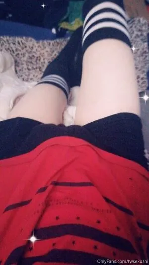 Emster6969 OnlyFans Leaked Free Thumbnail Picture - #4BbYxUI4DE